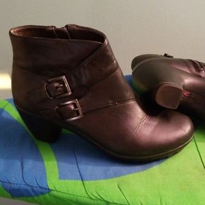 Brand new size 9 black mid boots